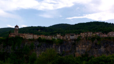 Photo of What to see in Besalú and Castellfollit de la Roca. The heart of La Garrotxa