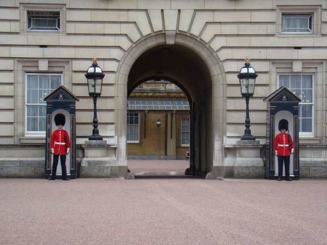 London - Changing of the Guard