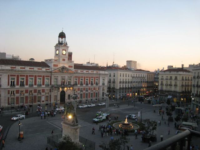 What to see in Madrid - Puerta del Sol