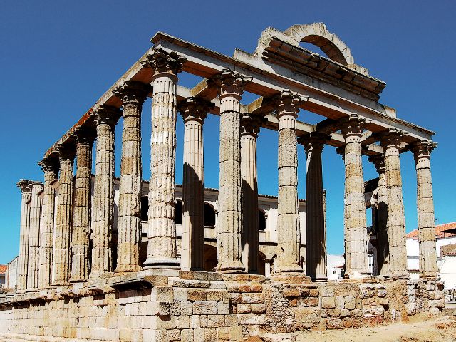 Visit Extremadura - Merida - Temple of Diana