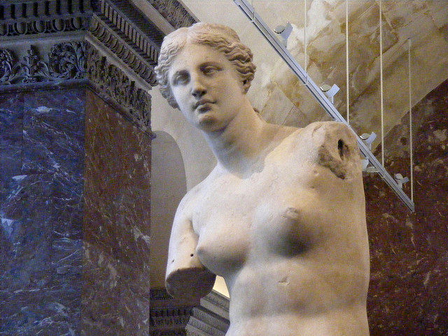 Louvre Museum - Venus de Milo