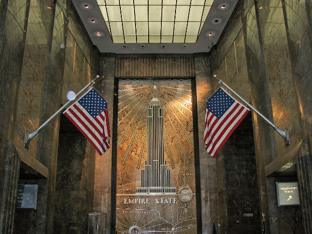 New York - Empire State Hall