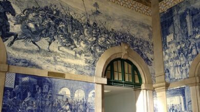 Photo of The São Bento Station, an essential place to visit in Porto