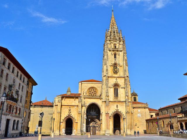 Oviedo - Oviedo Cathedral