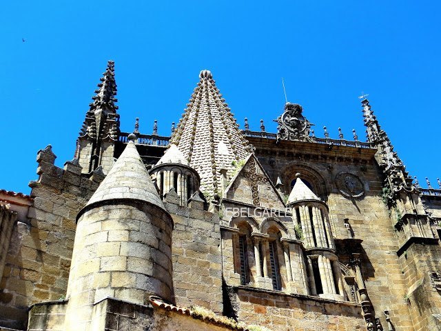 Plasencia - Cathedral - Melon Tower