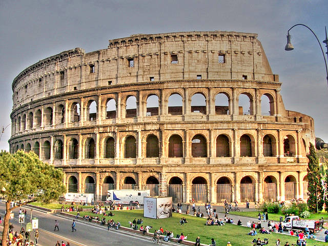 what to do in Rome in 3 days - Roman Colosseum