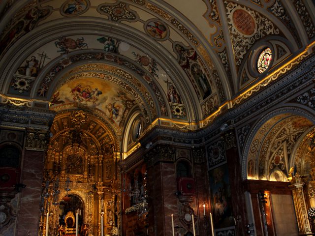 Seville - Basilica Macarena - Interior