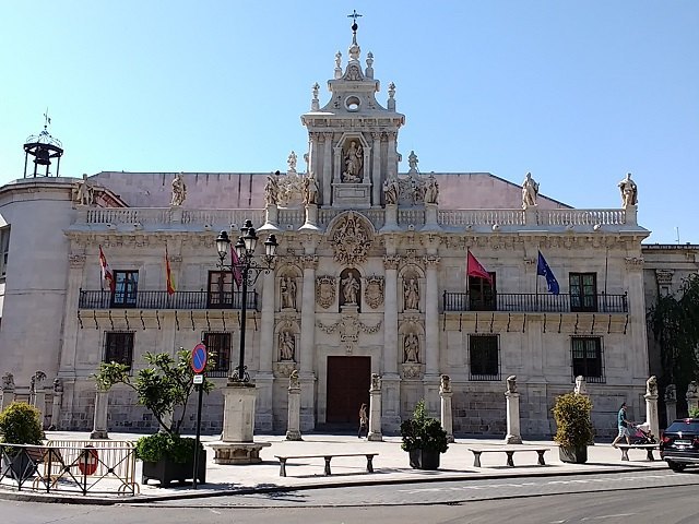What to see in Valladolid in one day - University